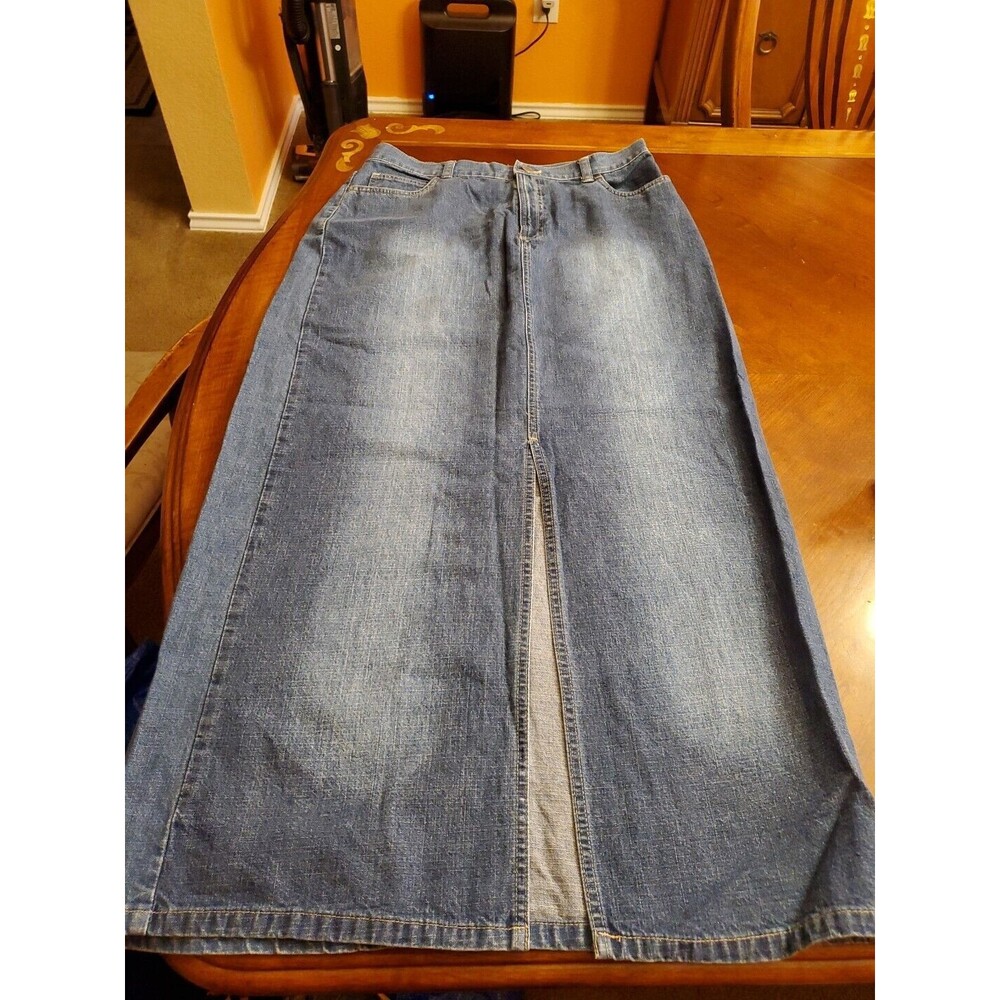 St Johns Bay Blue Denim Pencil Skirt Front Slit Straight Jean Womens Size 10